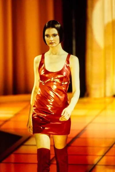 Look 10